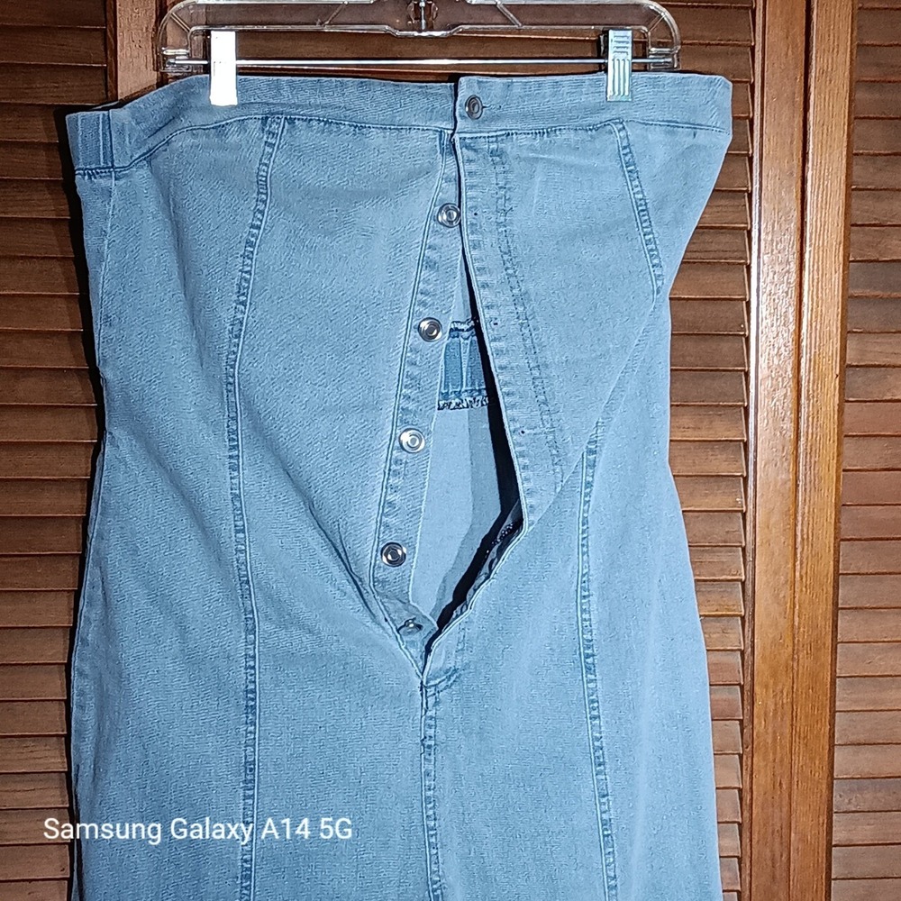Womens Denim Jumpsuit Light Wash Blue Button Front Wide Leg Utility XL 19x40x31 - Picture 6 of 10